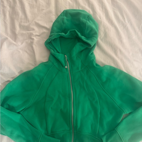 lululemon athletica Tops - Lululemon Athletica Cropped Scuba Green